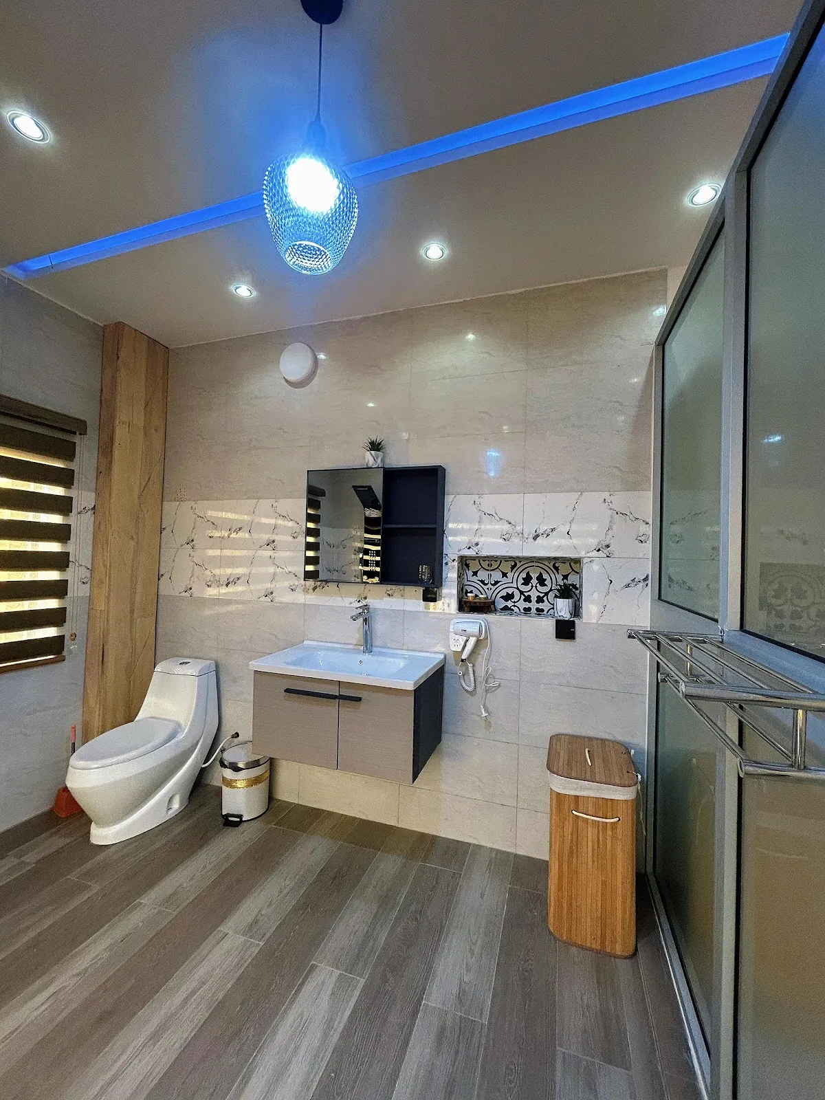 BEKOUVI Smart Suite- City & Sea, Cotonou exterior view