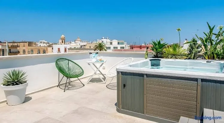 Belvedere Apartment & Pool - Housea, Puglia exterior view