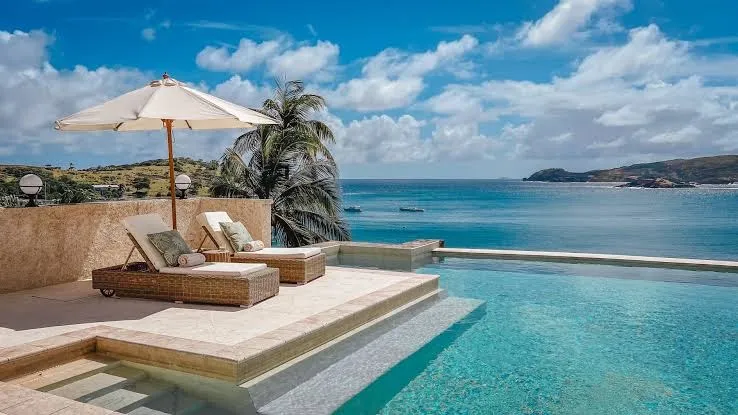Bequia Beach Hotel, Mustique exterior view