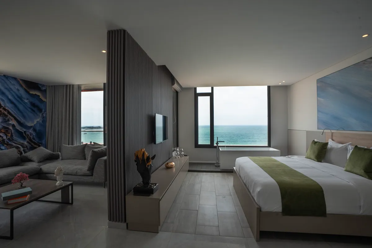 Beverly Beach Hotel, Jounieh exterior view