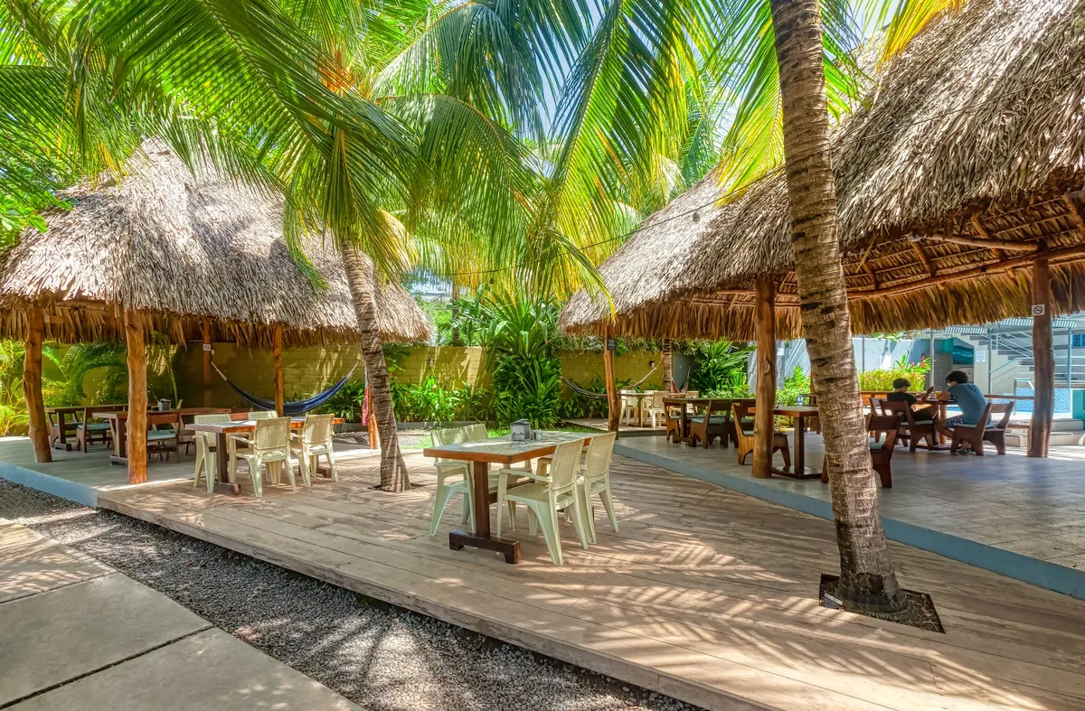 Boca Olas Resort & Villas, El Tunco exterior view