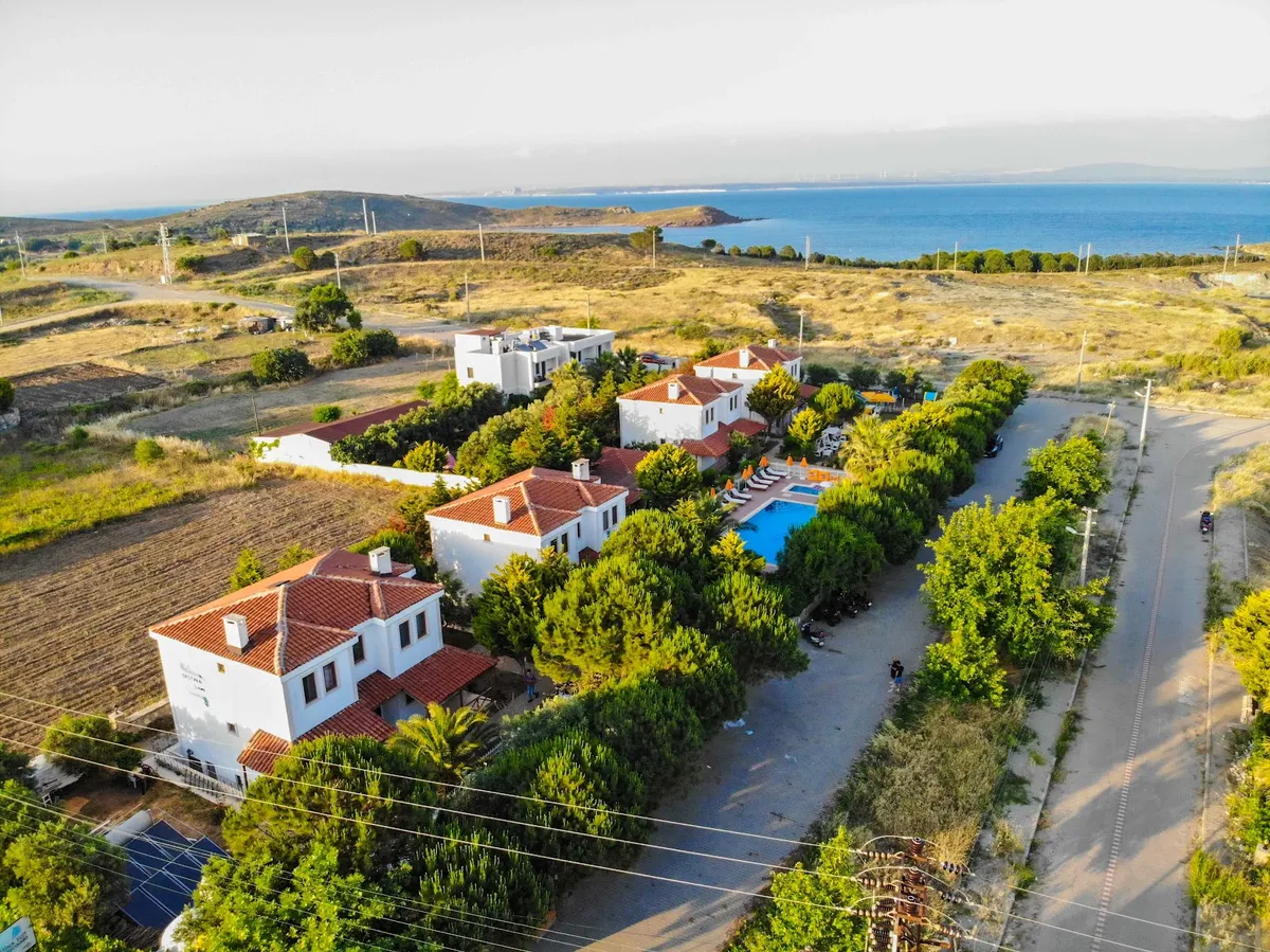Bozcaada Destina Suit Otel, Aegean Coast exterior view