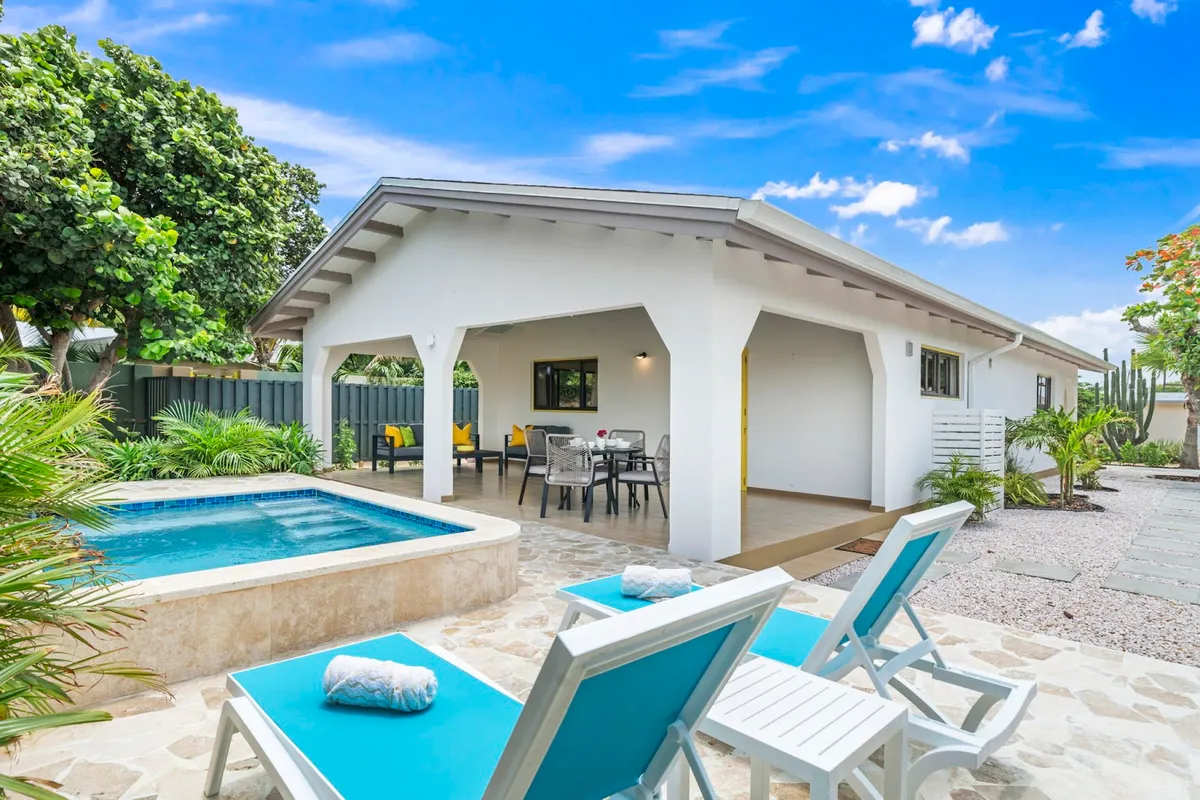Bubali Bliss Studios & Villas, Eagle Beach exterior view