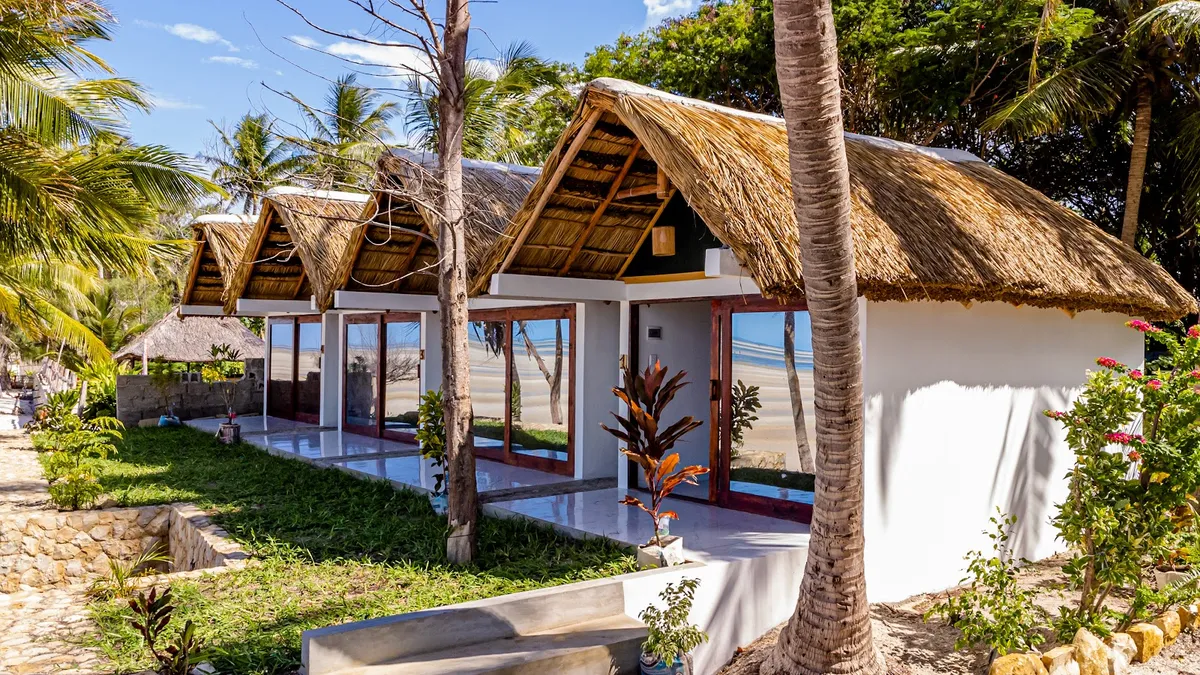 Bush Beach Backpackers, Vilankulo exterior view