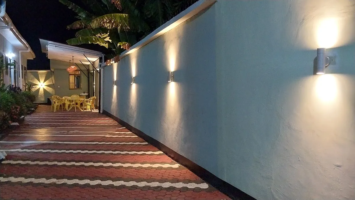 California Lodge, Bagamoyo exterior view