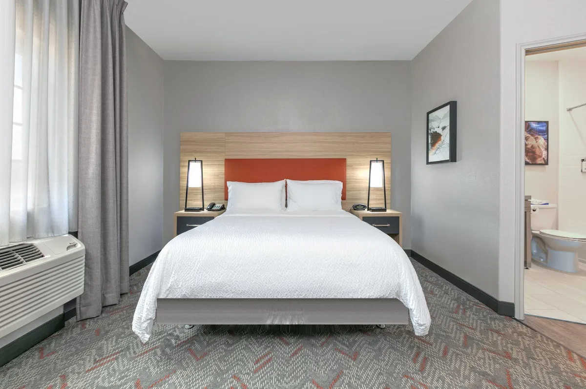 Candlewood Suites Lake Jackson-Clute by IHG, Freeport exterior view