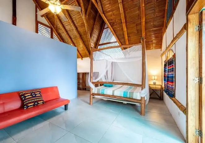 Casa Shaka. Peaceful Surf Retreat in La Punta, Montañita, Montanita exterior view