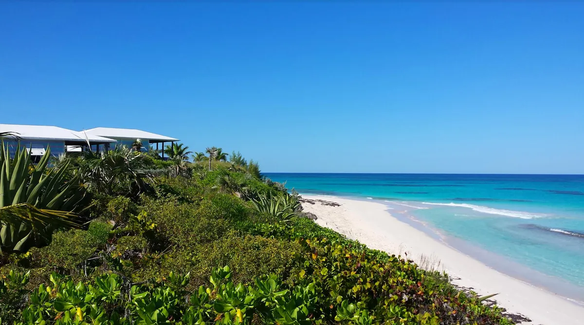Cayo Loco Eleuthera Bahamas, Eleuthera exterior view
