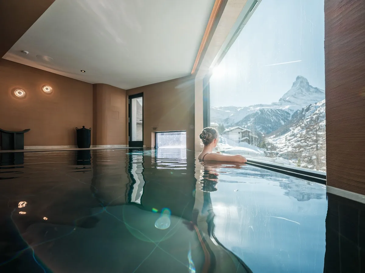 Chalet Hotel Schönegg, Zermatt exterior view
