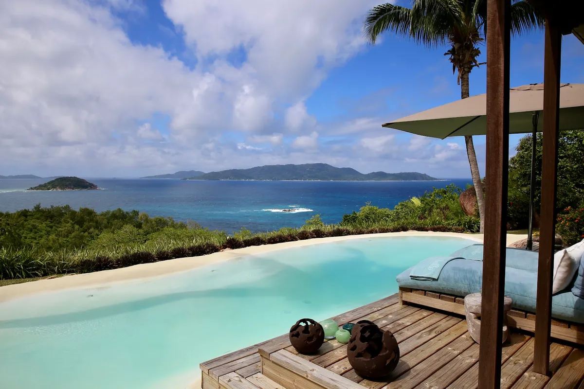 Chateau de Feuilles, Seychelles, Praslin exterior view