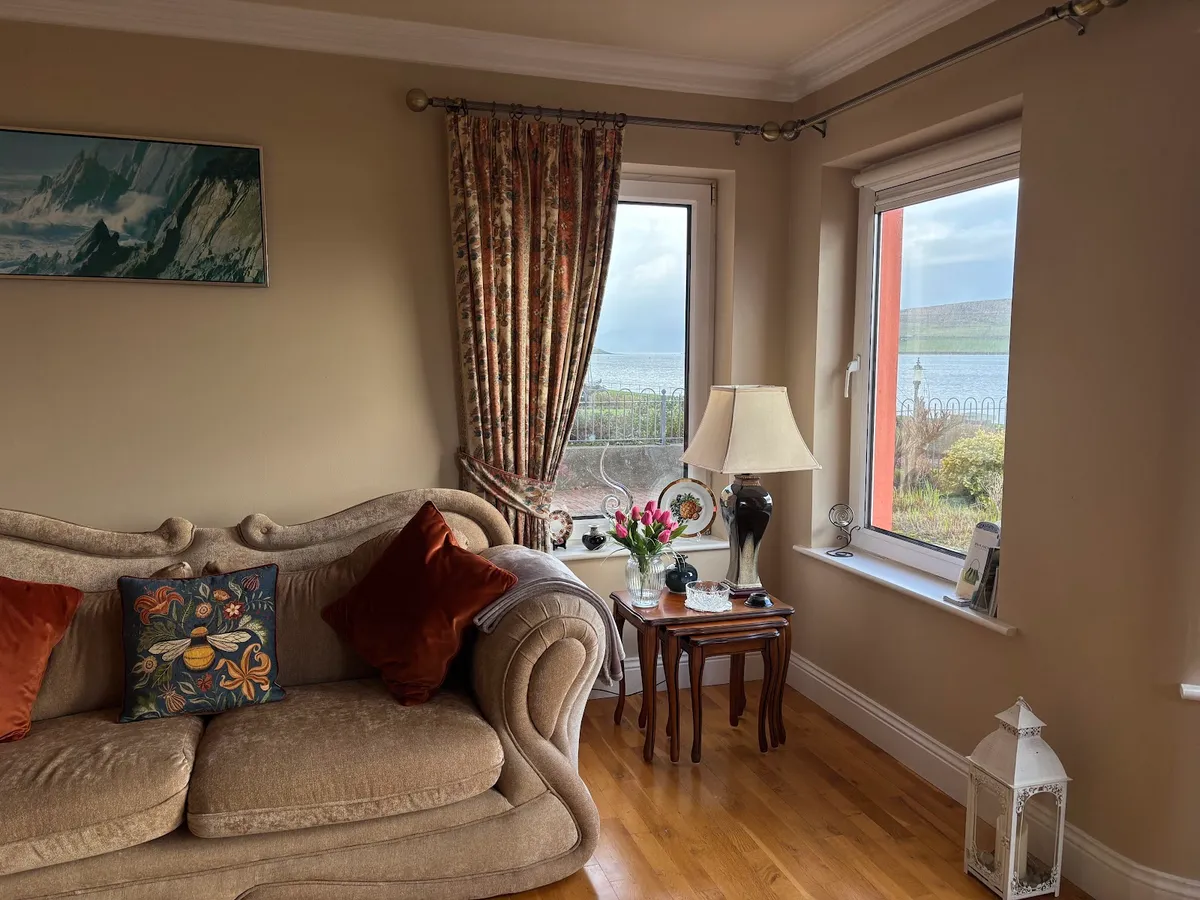 Coastline House B&B, Dingle exterior view
