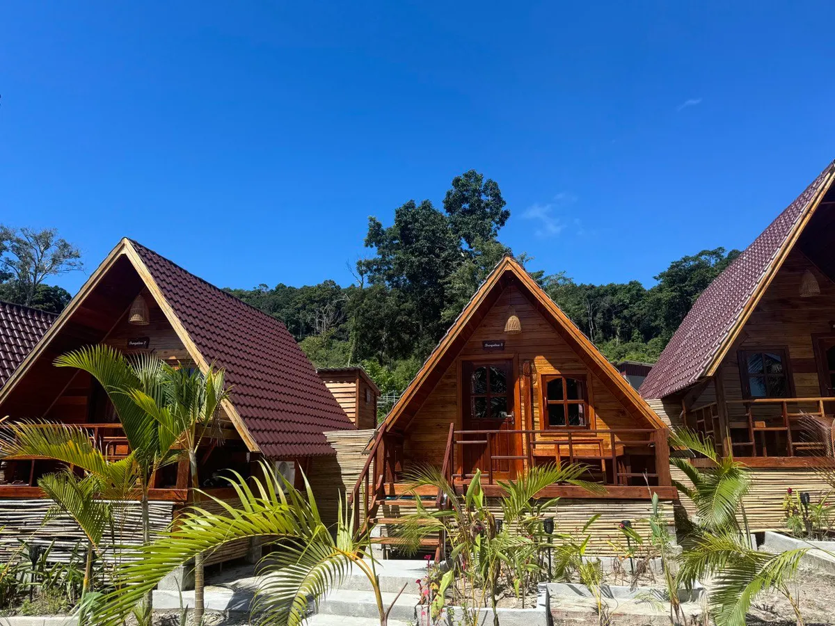 Coco bungalows, Sihanoukville exterior view