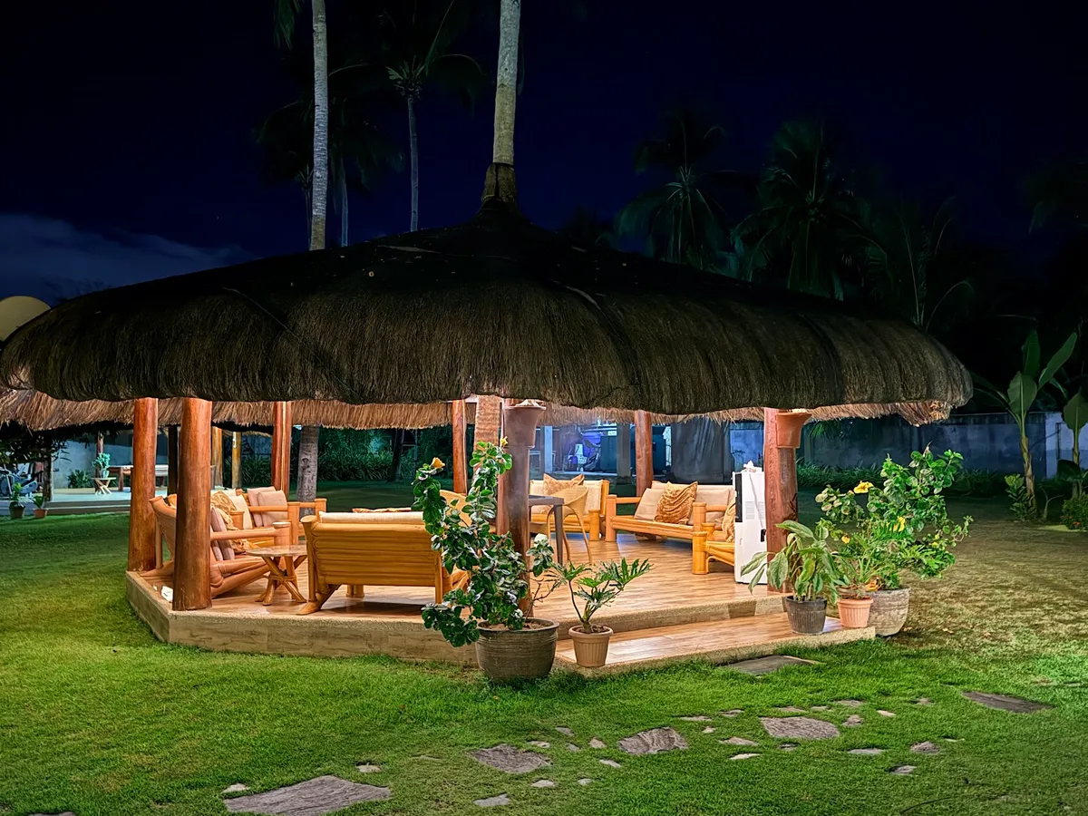 Commander Suites de Bohol, Panglao, Bohol exterior view
