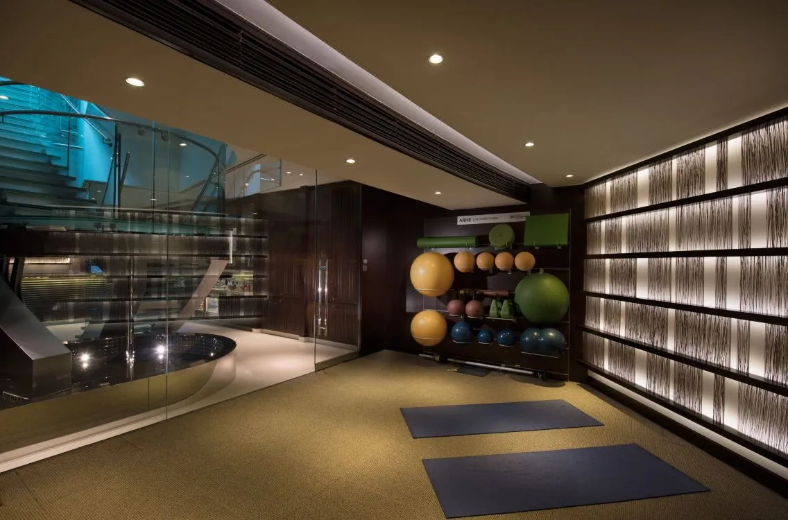 Conrad Hong Kong, Central exterior view