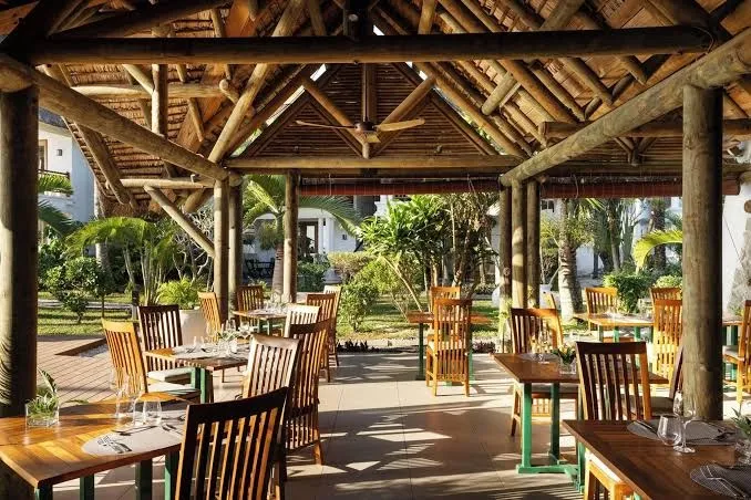 Constance Sakoa Boutik, Trou Aux Biches exterior view