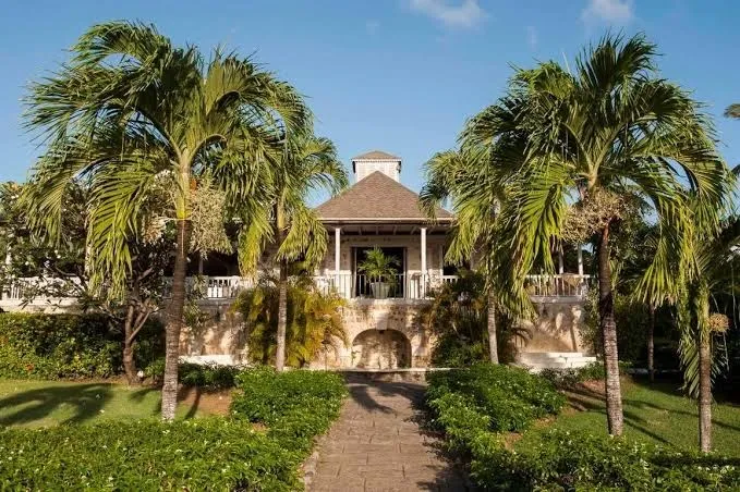 Cotton House, Bequia exterior view