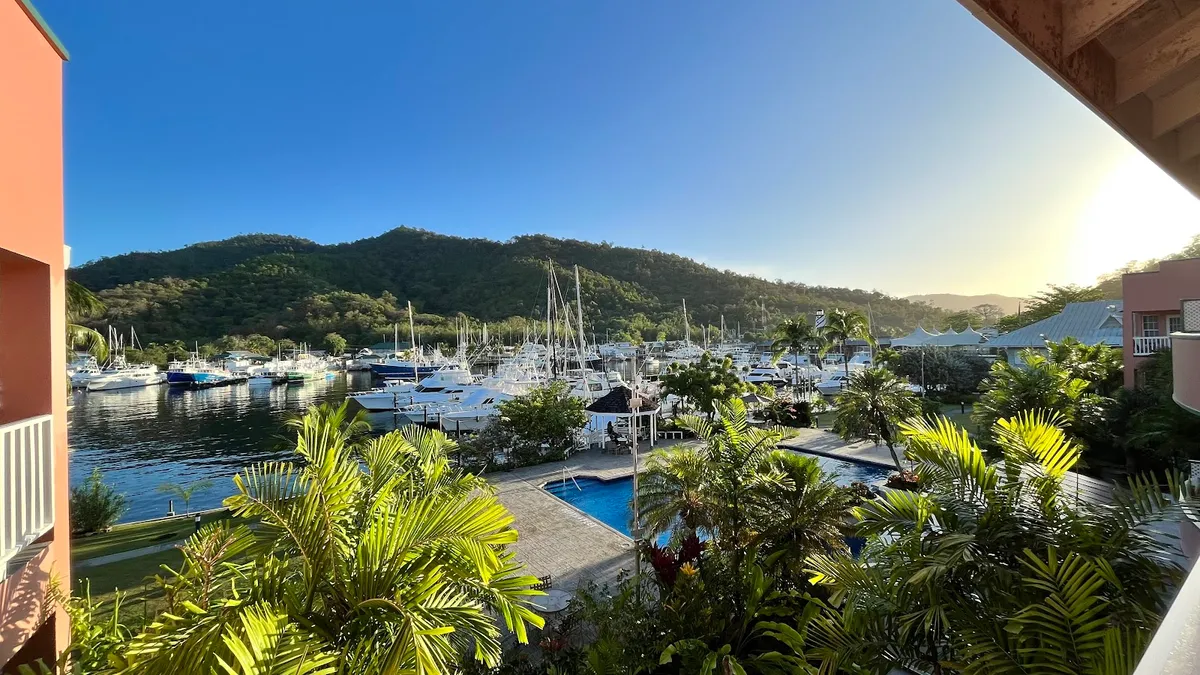 Crews Inn Hotel & Yachting Centre, Port Of Spain exterior view