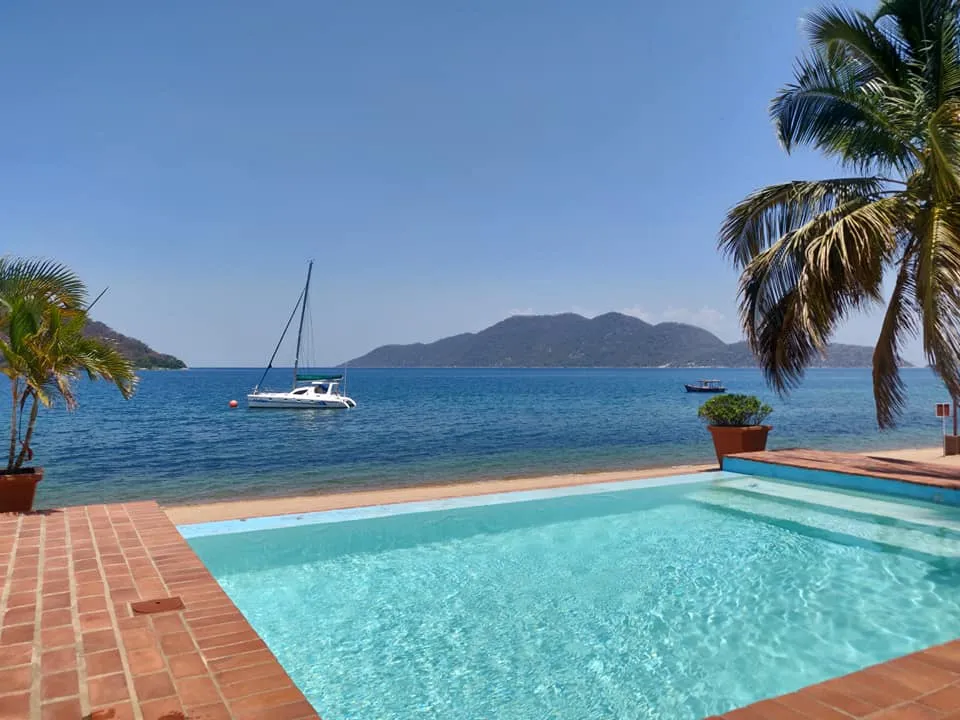 Danforth Yachting, Cape Maclear exterior view
