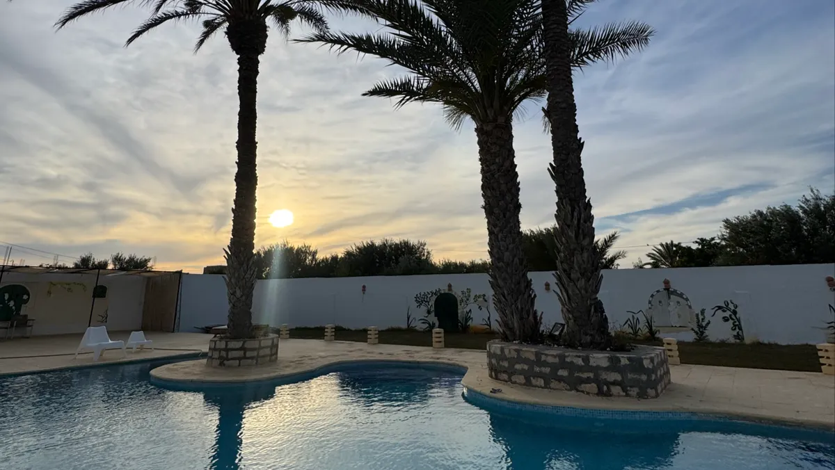 Dar Oueghlani, Djerba exterior view