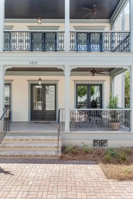 Design Dream - Modern Luxury 4BR | Walk to King!, Charleston exterior view