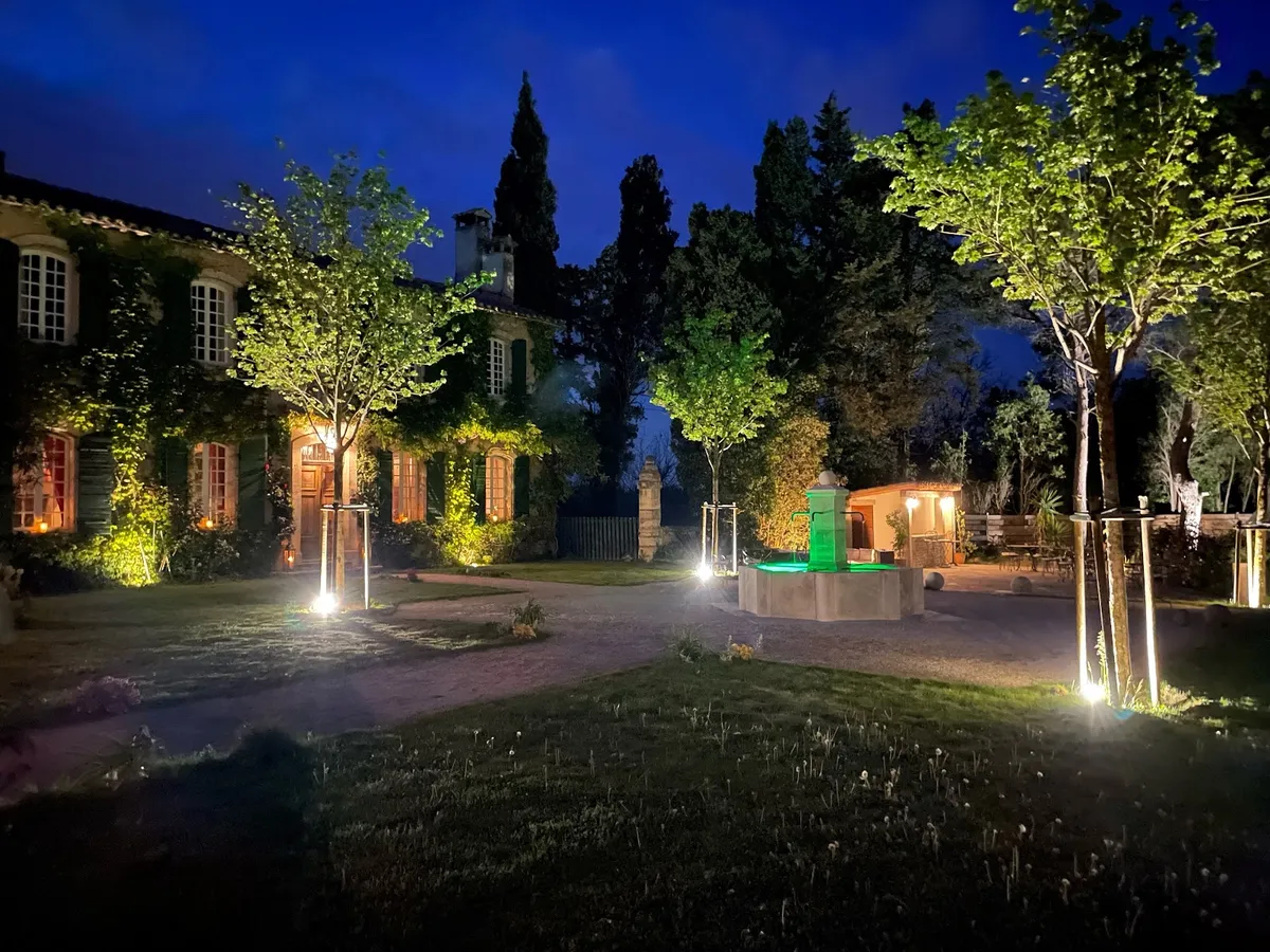 Domaine de Rhodes B&B, Avignon exterior view