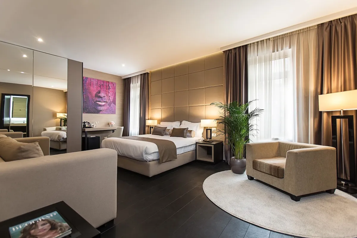 Dominic Smart Luxury Suites - Republic Square, Belgrade exterior view