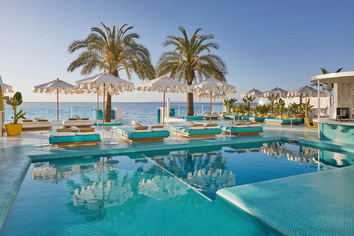 Dorado Ibiza, Ibiza exterior view