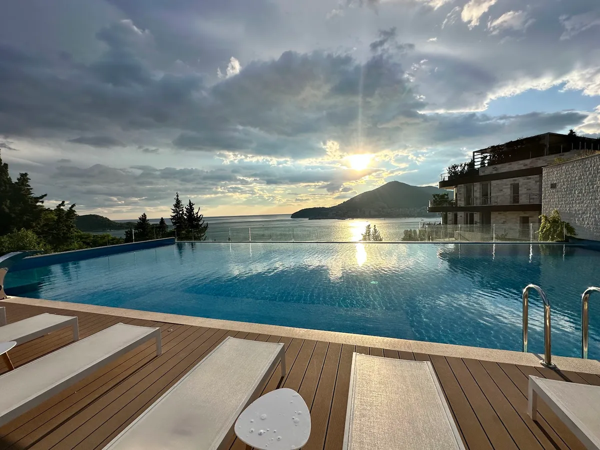 Dukley Hotel & Resort, Budva exterior view