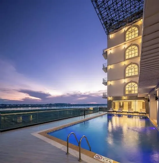 Eastin Hotel Vientiane Laos, Vientiane exterior view