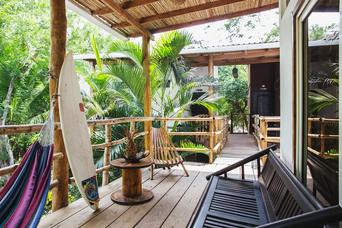 Eco Del Mar, El Tunco exterior view