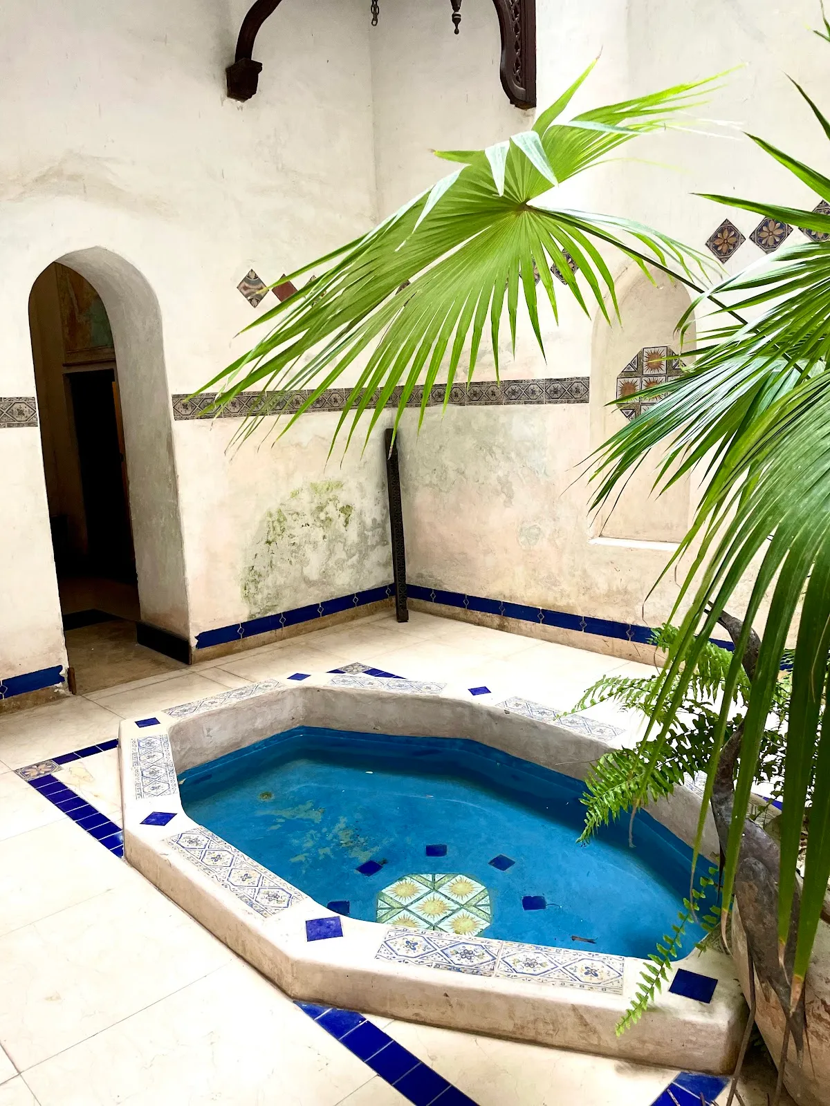 Emerson Spice, Stone Town exterior view