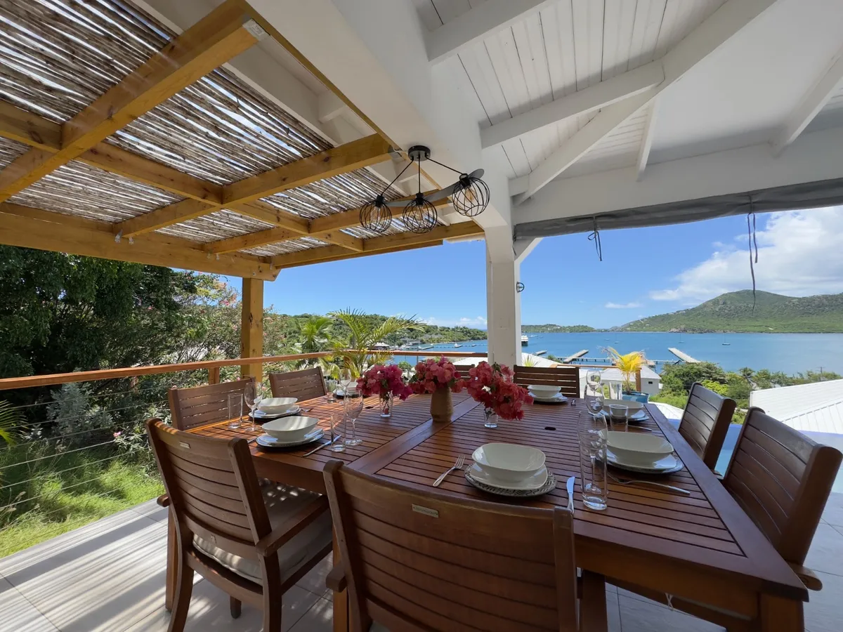Energie Antigua, English Harbour exterior view