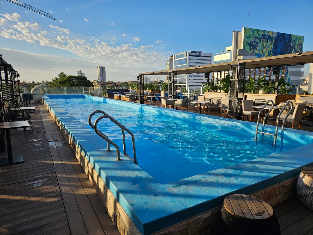 Five Hotel & Residences, Asuncion exterior view