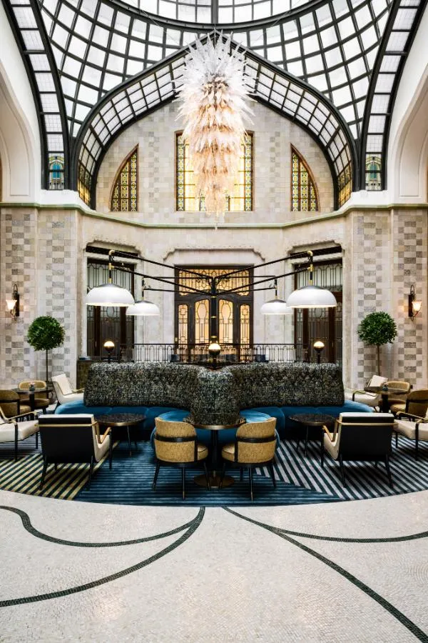 Four Seasons Hotel Gresham Palace Budapest, Budapest exterior view