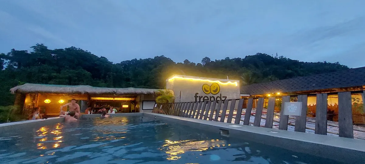 Frendz Hostel El Nido, El Nido exterior view