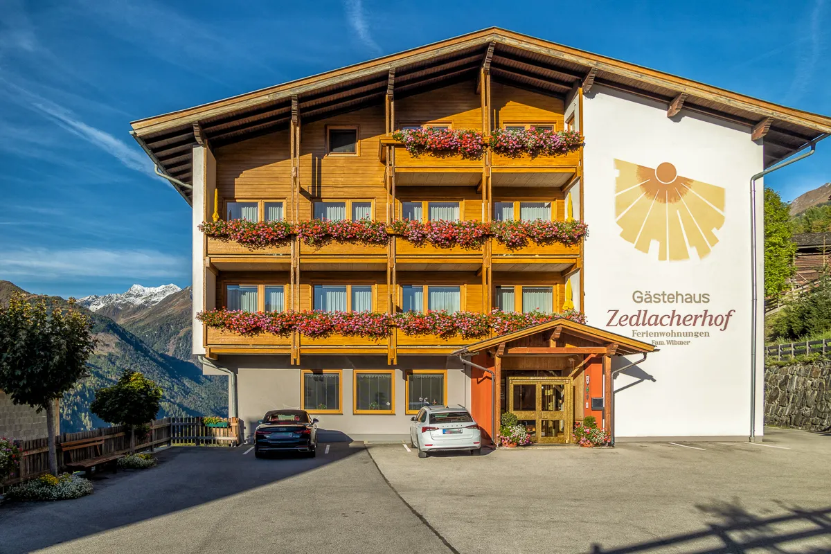 Gästehaus Zedlacherhof, Tyrolean Alps exterior view