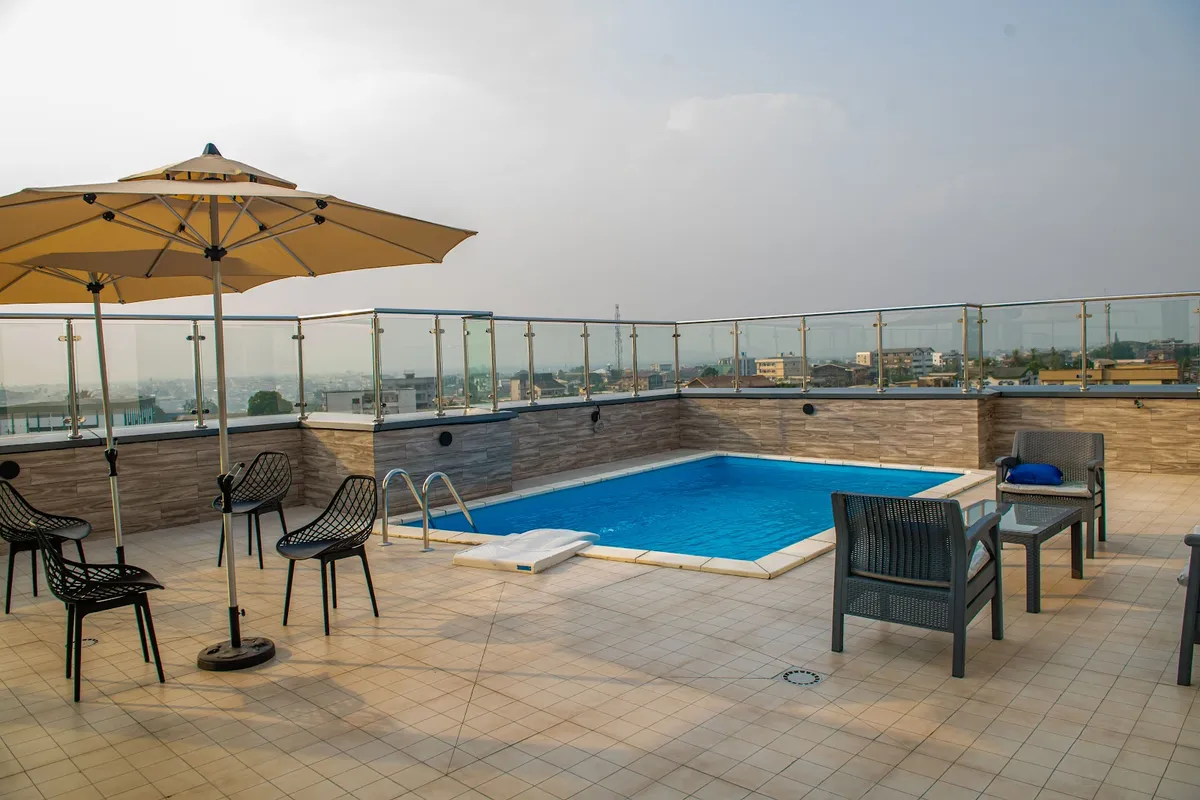 Geneva Hôtel, Douala exterior view