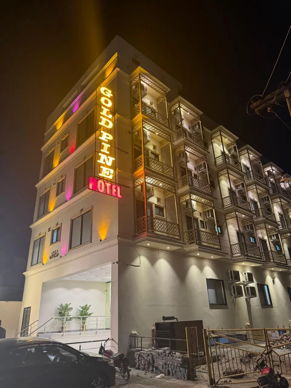 Gold Pine Hotel Lahore, Lahore exterior view