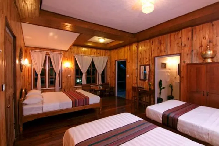 Golden Empress Hotel, Nyaung Shwe exterior view