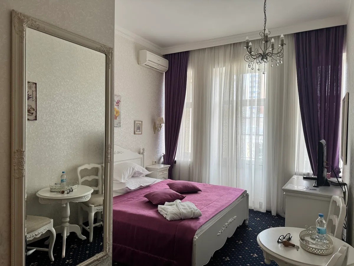 Gostiny Dvor Hotel, Kharkiv exterior view