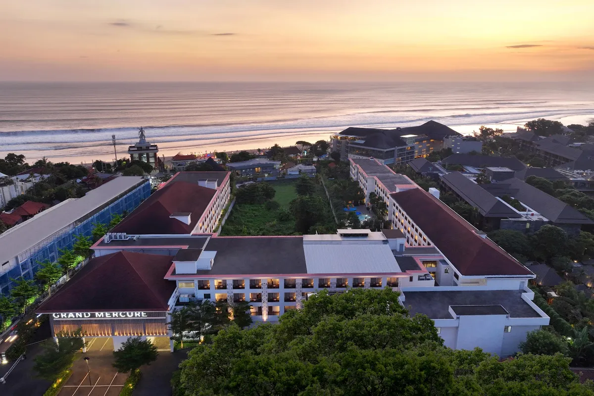 Grand Mercure Bali Seminyak, Seminyak exterior view