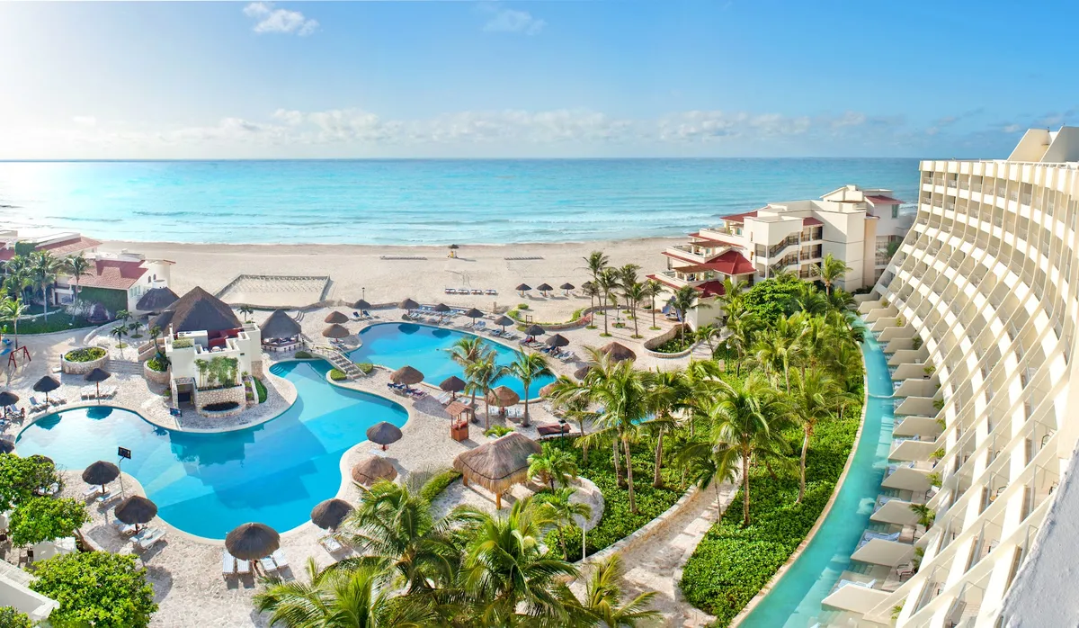 Grand Park Royal Cancún, Cancun exterior view