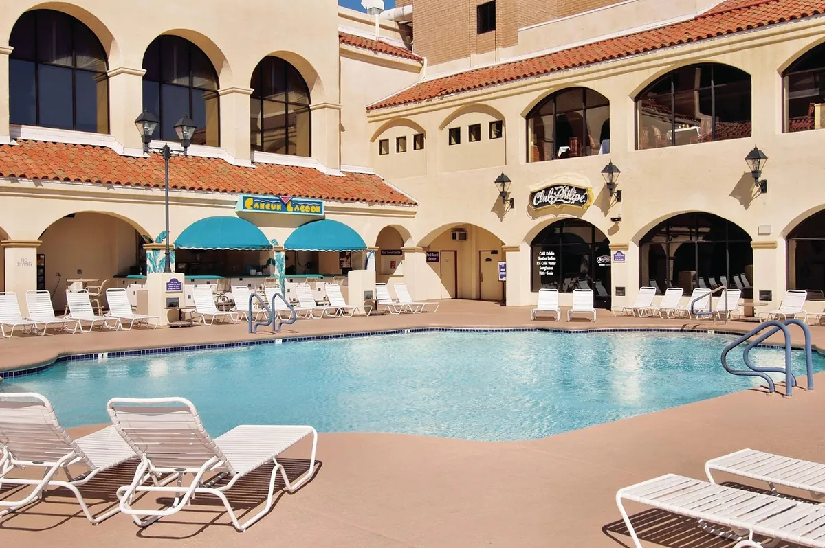 Harrah's Laughlin Beach Resort & Casino - A Caesars Rewards Destination, Hamilton exterior view