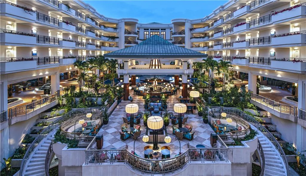 Ho olei at Grand Wailea, Hawaiian Islands exterior view