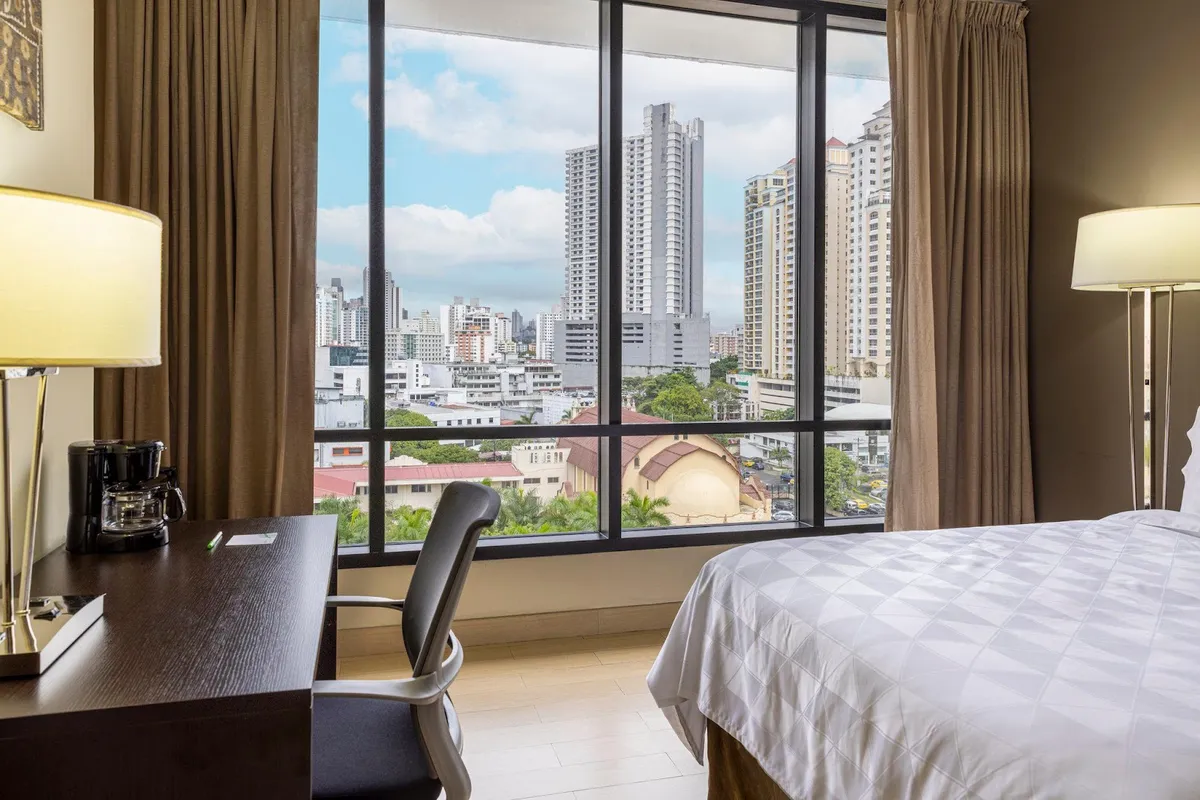 Holiday Inn Panama Distrito Financiero by IHG, Panama City exterior view