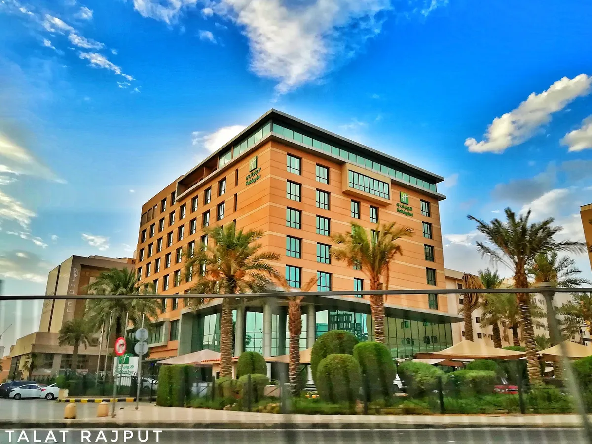 Holiday Inn Riyadh - Olaya by IHG, Riyadh exterior view