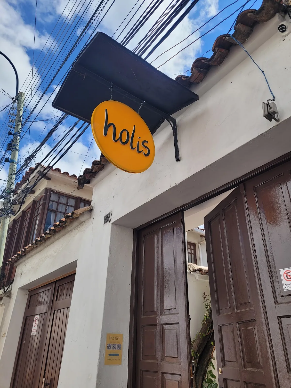 Holis Hostel, Sucre exterior view