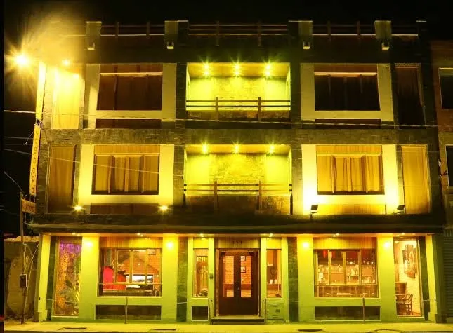 Hostal Cagnapa Restobar, Uyuni exterior view