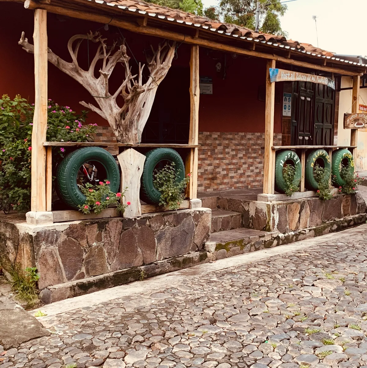 Hostal Raíces de Mi Pueblo, Suchitoto exterior view