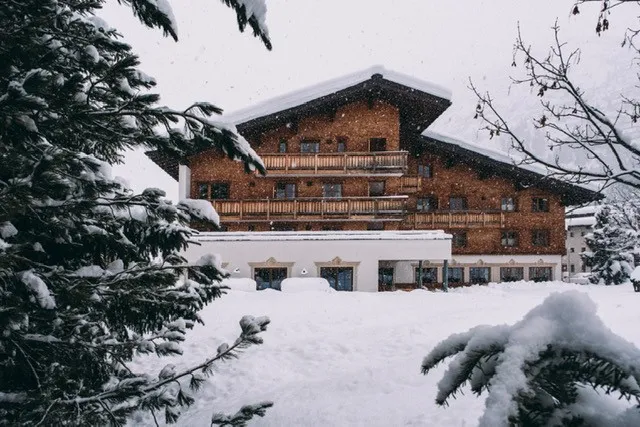 Hotel Aurora, Lech exterior view